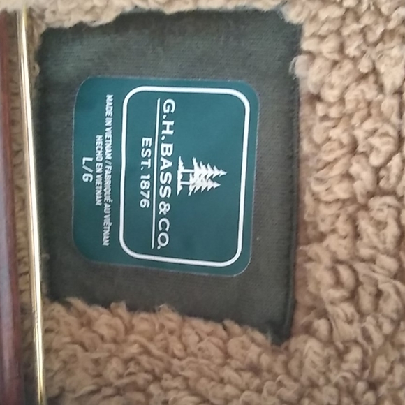 Men's Sweat Shirt - Picture 2 of 5